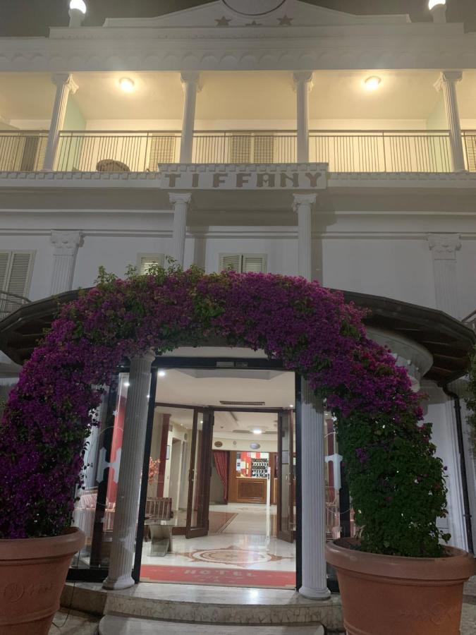 Hotel Tiffany Варкатуро Екстер'єр фото